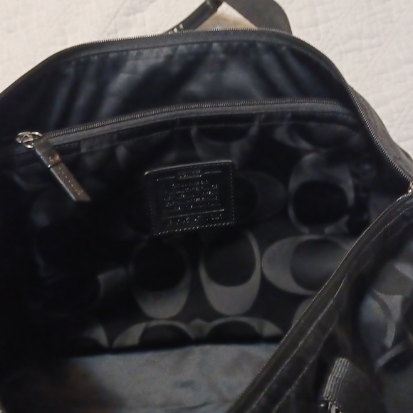 Coach Black Nylon Fabric & Patent Leather Large Diaper/Baby Bag EUC - Picture 7 of 8